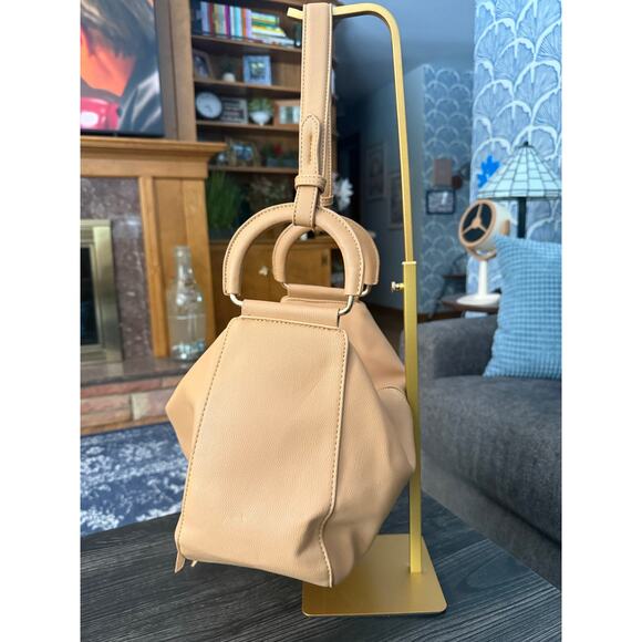 Faux Leather Tan D-Ring Middle Zip Hobo Bag - Picture 5 of 6